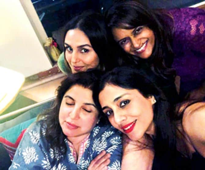Farah Khan shares Ram Lakhan Moment With Anil Kapoor And Jackie Shroff
