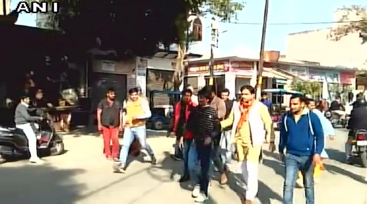 love jihad: hindu yuva vahini workers thrash 3 man in baghpat of uttar pradesh