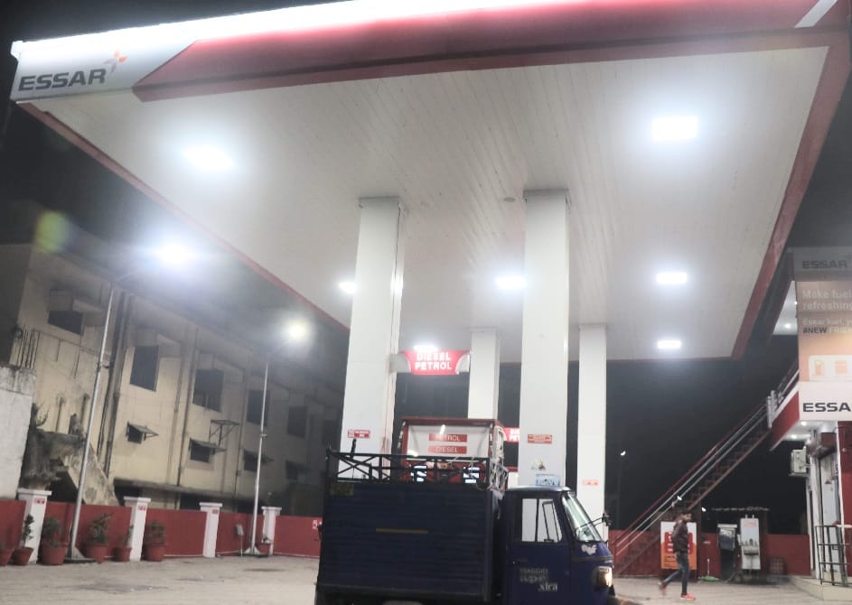 All petrol pumps will on strike today dehradun