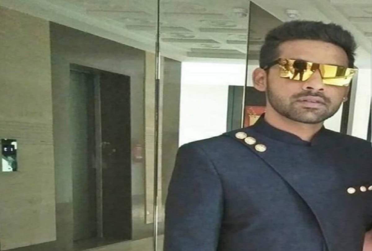 First picture of Puneesh Sharma is out after eviction from Bigg Boss 11 finale 