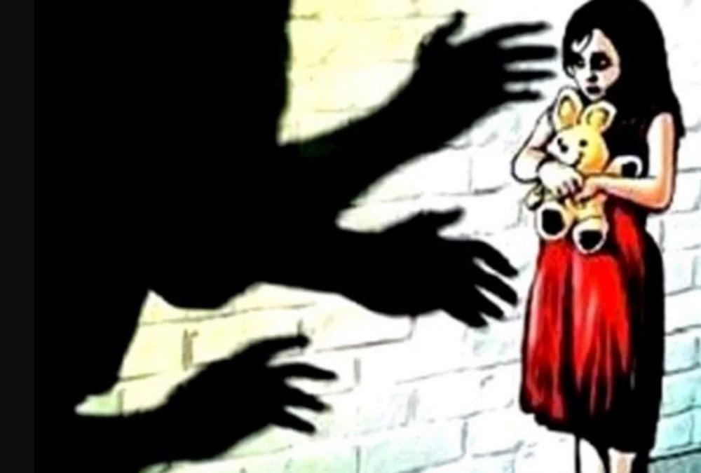 Bihar Headmaster molested class 4 student villagers beat up