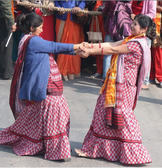 Huge Jagannath Rath Yatra photos dehradun