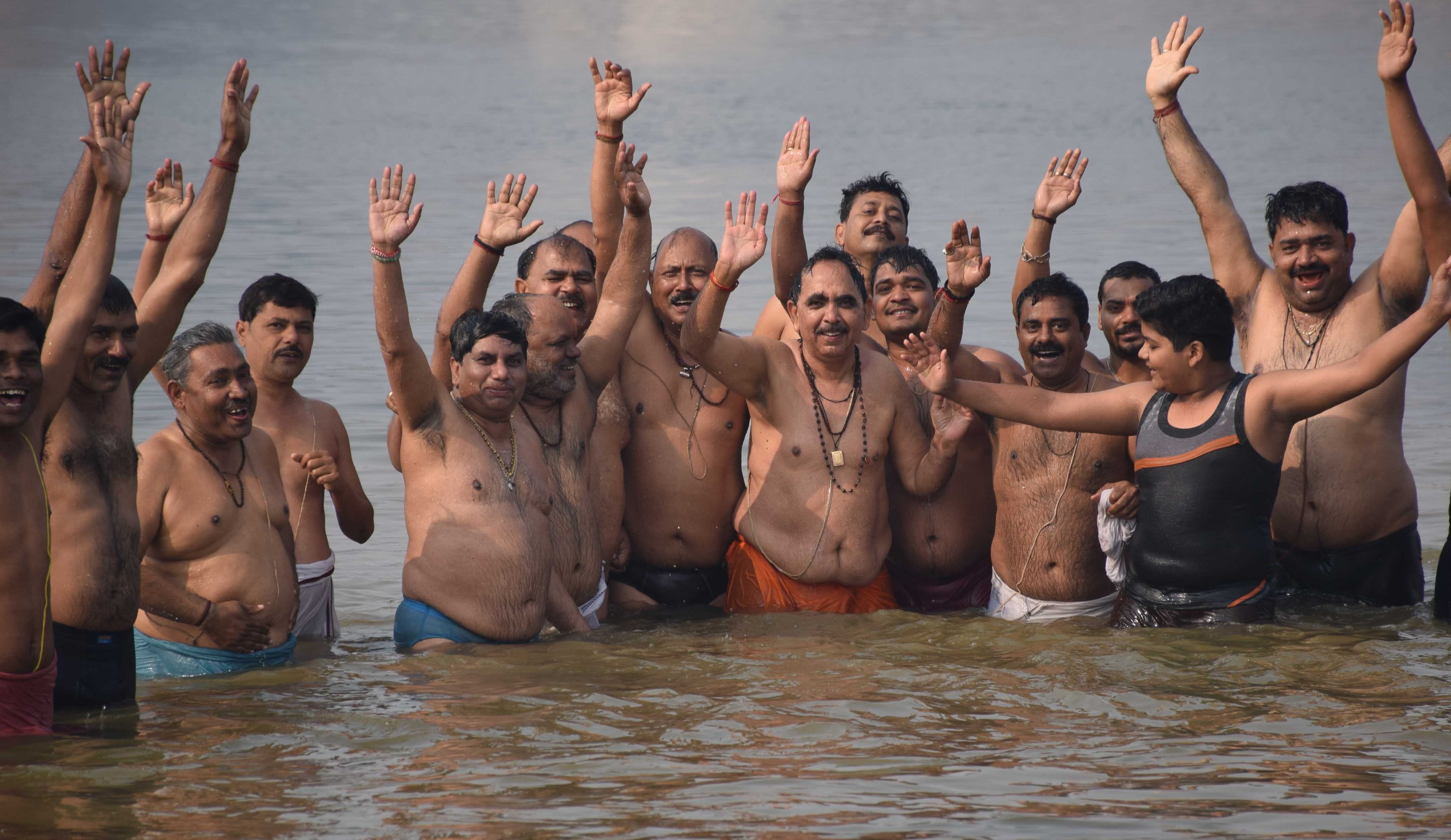 Makar sankranti celebration in varanasi ganga ghat
