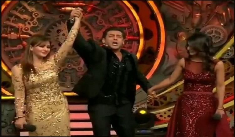 Sapna Choudhary Nangi Chudai - Sapna Choudhary Dance With Salman Khan And Akshay Kumar On Song Mujshe  Shadi Karogi On Bigg Boss Set - Entertainment News: Amar Ujala - Video:à¤¸à¤ªà¤¨à¤¾  à¤•à¥‹ à¤®à¤¿à¤²à¤¾ à¤ªà¥à¤°à¤ªà¥‹à¤œà¤², à¤‡à¤¸ à¤à¤•à¥à¤Ÿà¤° à¤¨à¥‡ à¤ªà¥‚à¤›à¤¾,