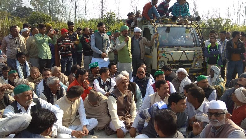 Farmers' Panchayat in Pipalshah village