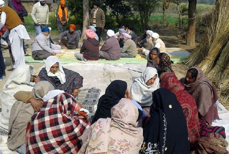 बैंक के कर्जे से लदे एक किसान की सदमें से हुई मौत
