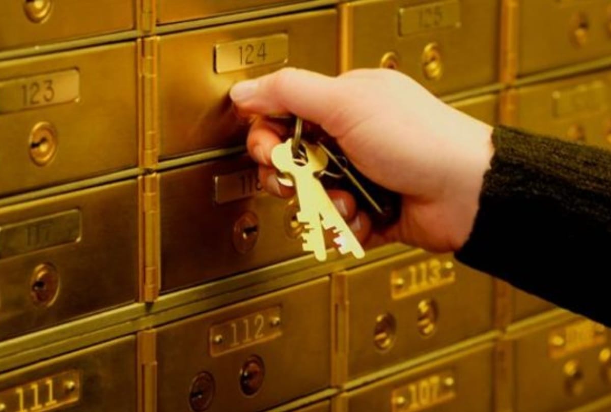 RBI new bank locker Rules family also not allowed to open under New Locker Agreement