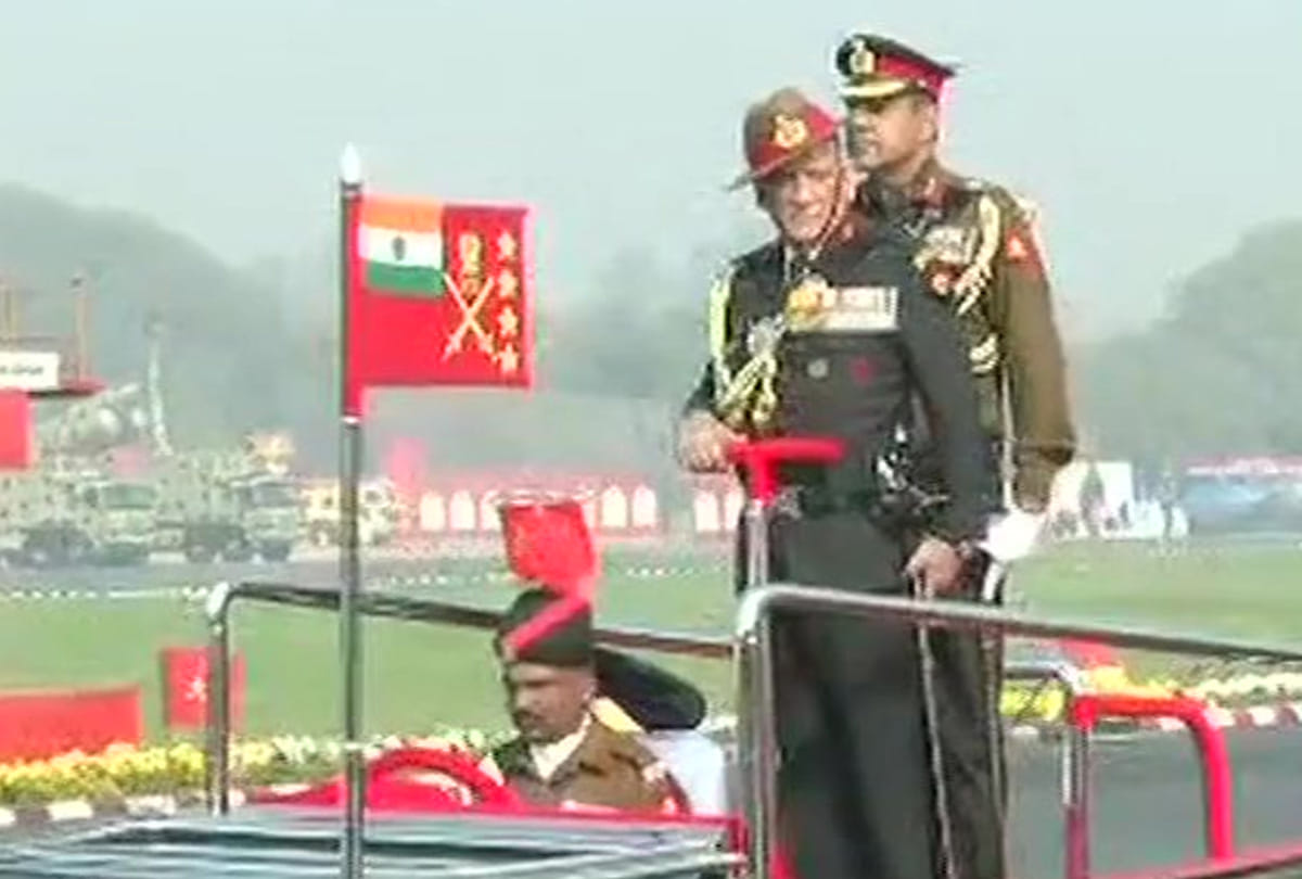 see photos of Indian army celebration for 70th army day in cariappa ground