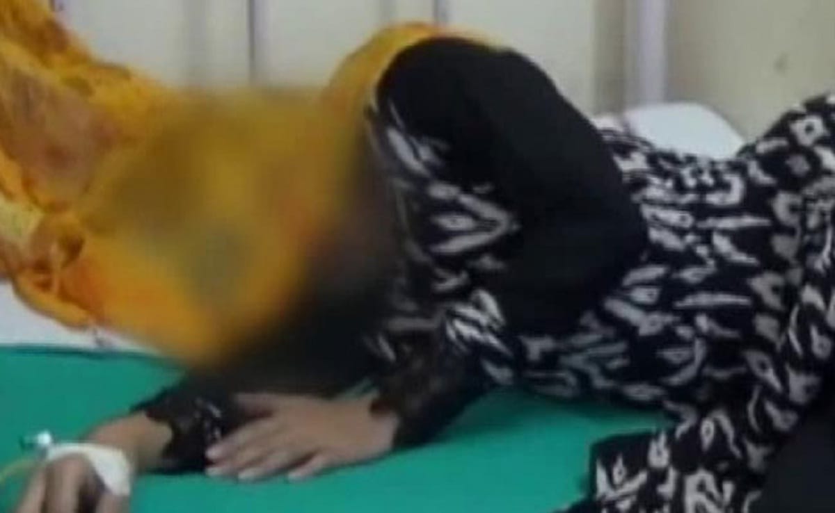 three young man gangraped with girl in Gorakhpur of Uttar Pradesh