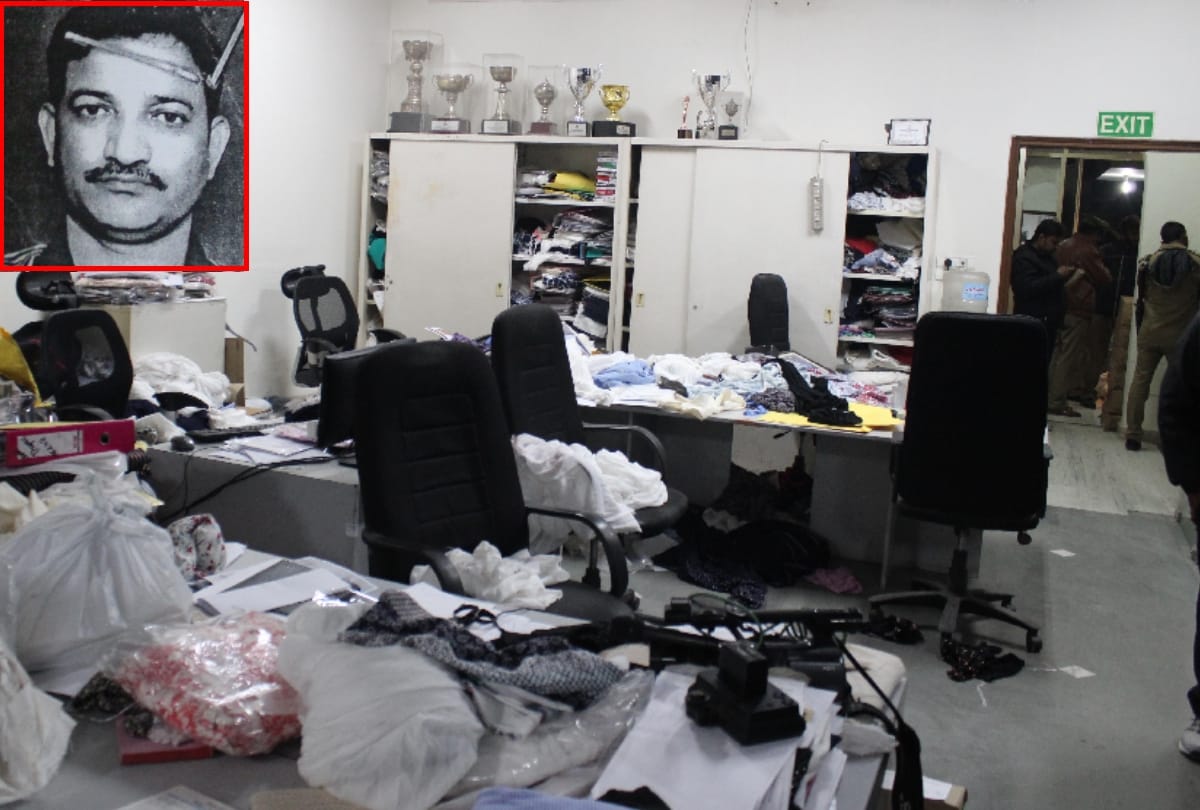 guard murdered and 12 lakh looted from factory in noida