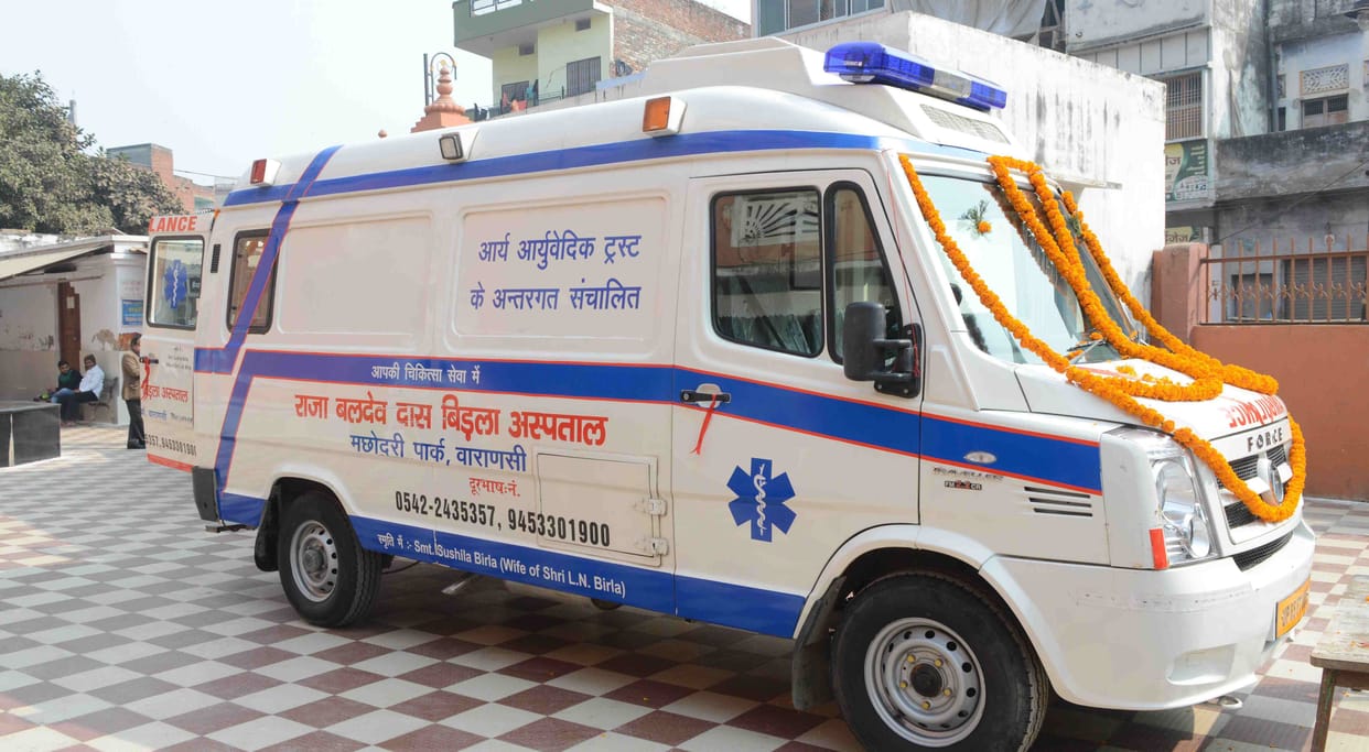 Big relief for varanasi villagers mobile van started