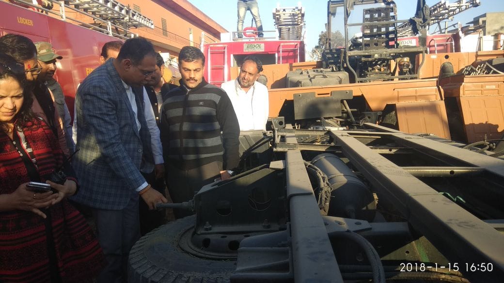 jaipur mayor lahoti visit the vki fire station after vidyadhar nagar fire incident
