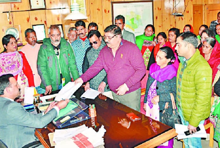 hp congress kisan cell submit memorandam in racism issue