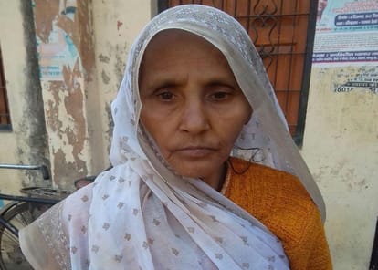 an old man died after a land deal in lucknow