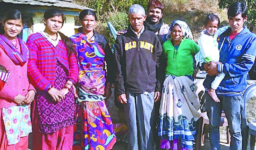 When the missing son was seen eight years later, the eyes of the leeked mother