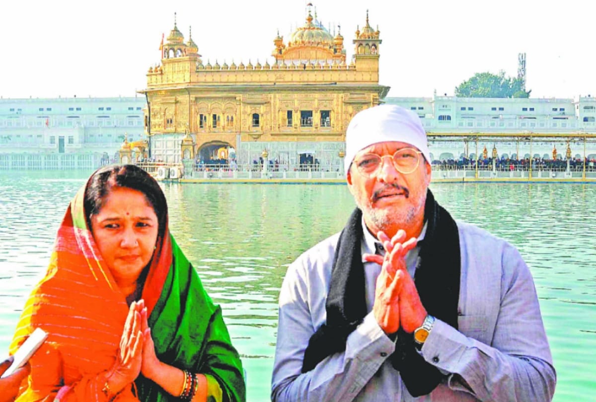 bollywood actor nana patekar in golden temple amritsar