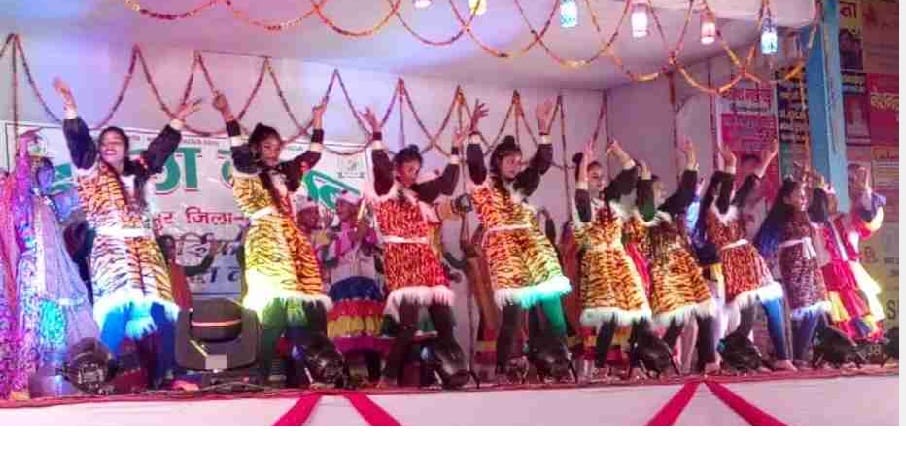 Kumaon watched the songs till late at night