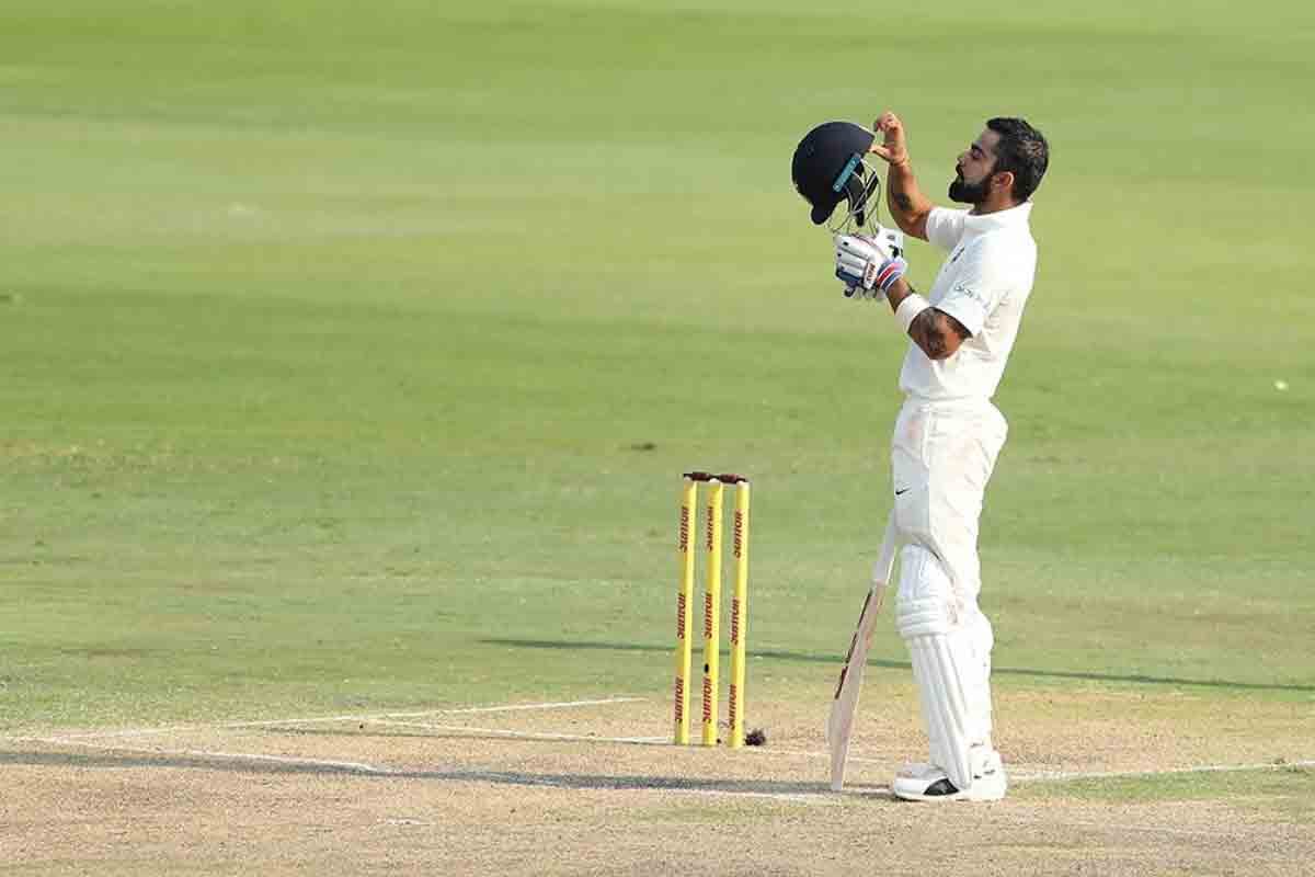 virat kohli abuses in front of murali vijay video gets viral