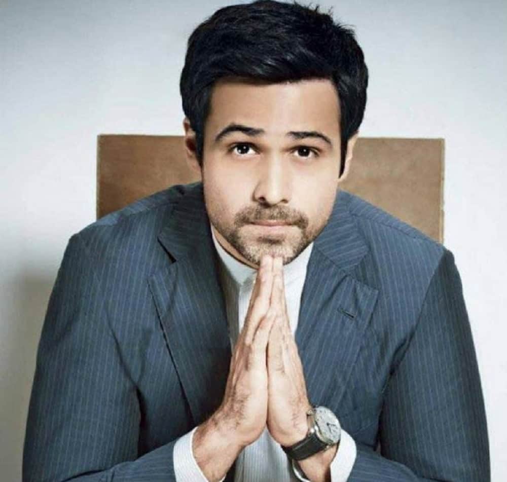 Emraan hashmi will deal the corrupt education system in his upcoming cheat india
