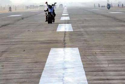 Agra Lucknow Expressway UP govt fixes toll rates