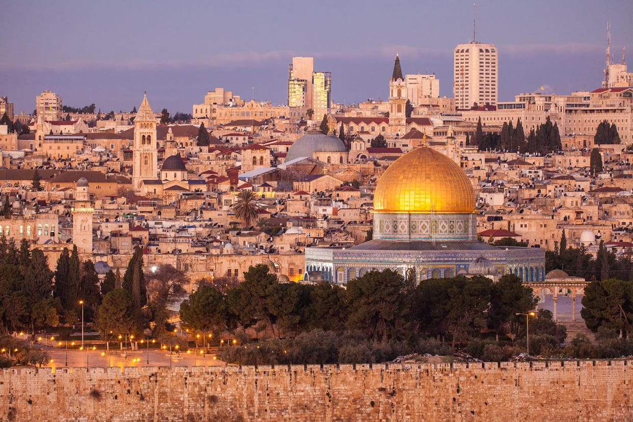 Israeli police and protesters clash near holy site in Jerusalem, 14 injured