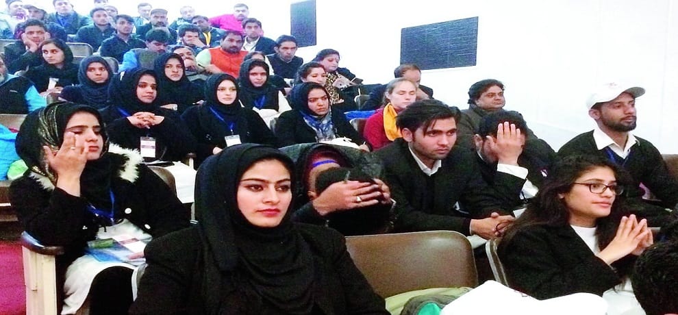  Ten thousand Kashmiri students will get a chance to visit India