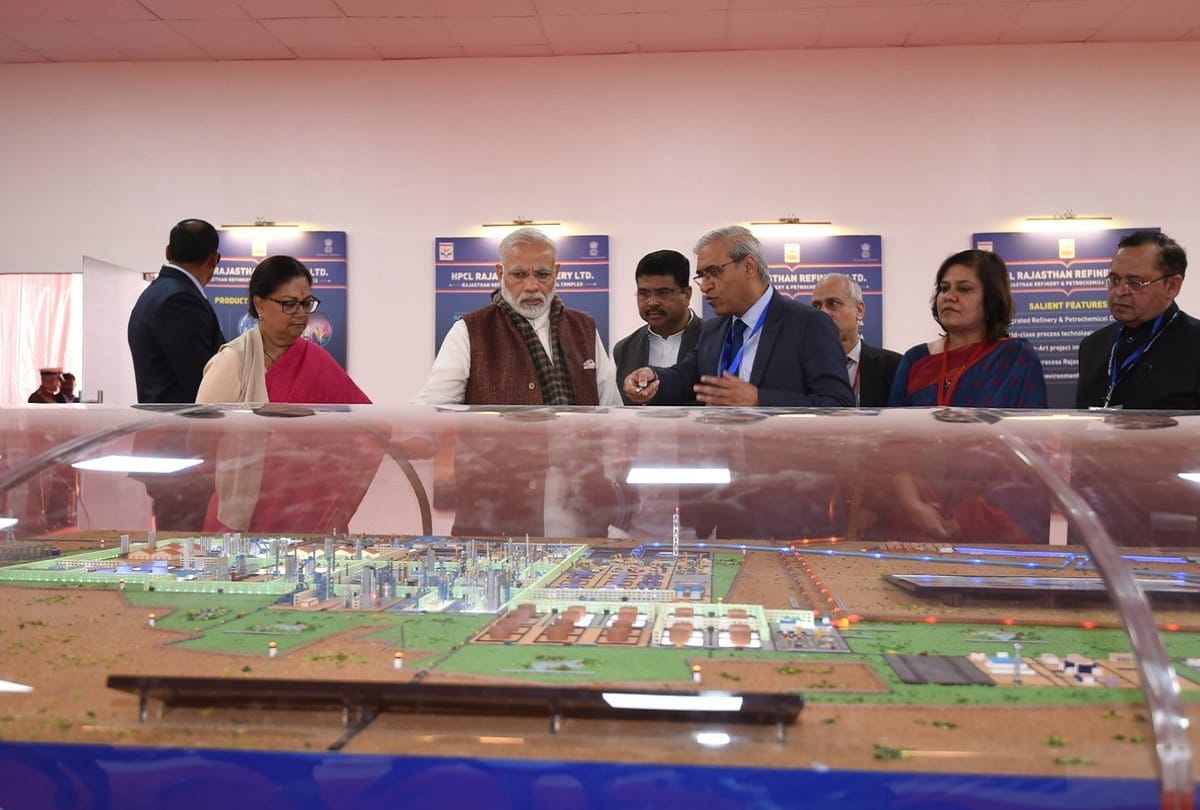 pm in rajasthan- modi slams congress over pachpadra refinery and many things 