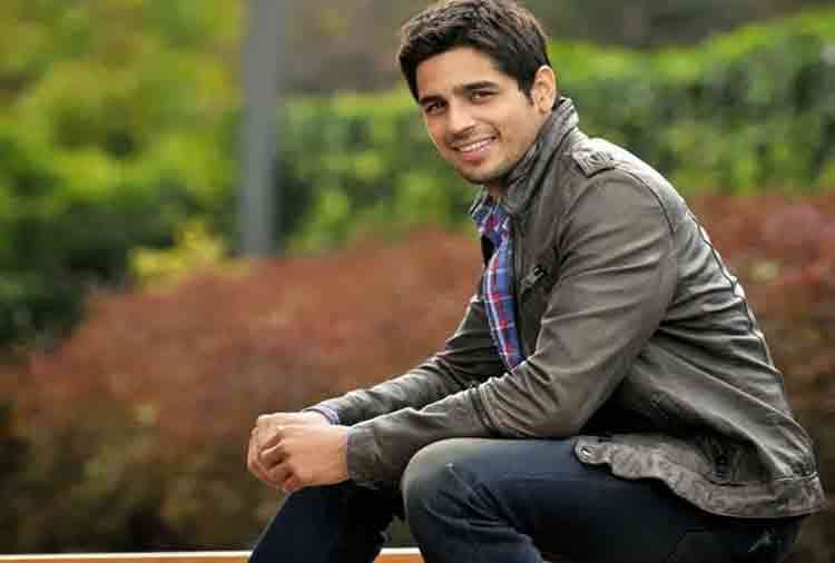 sidharth malhotra beaten by his mother by slippers