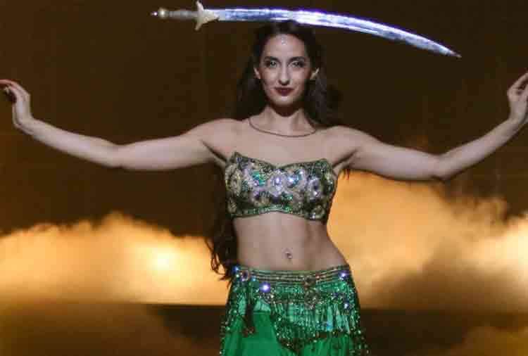 bigg boss and baahubali actress nora fatehi bold baley dance video goes viral