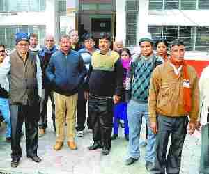 Accountant found in Train, protest