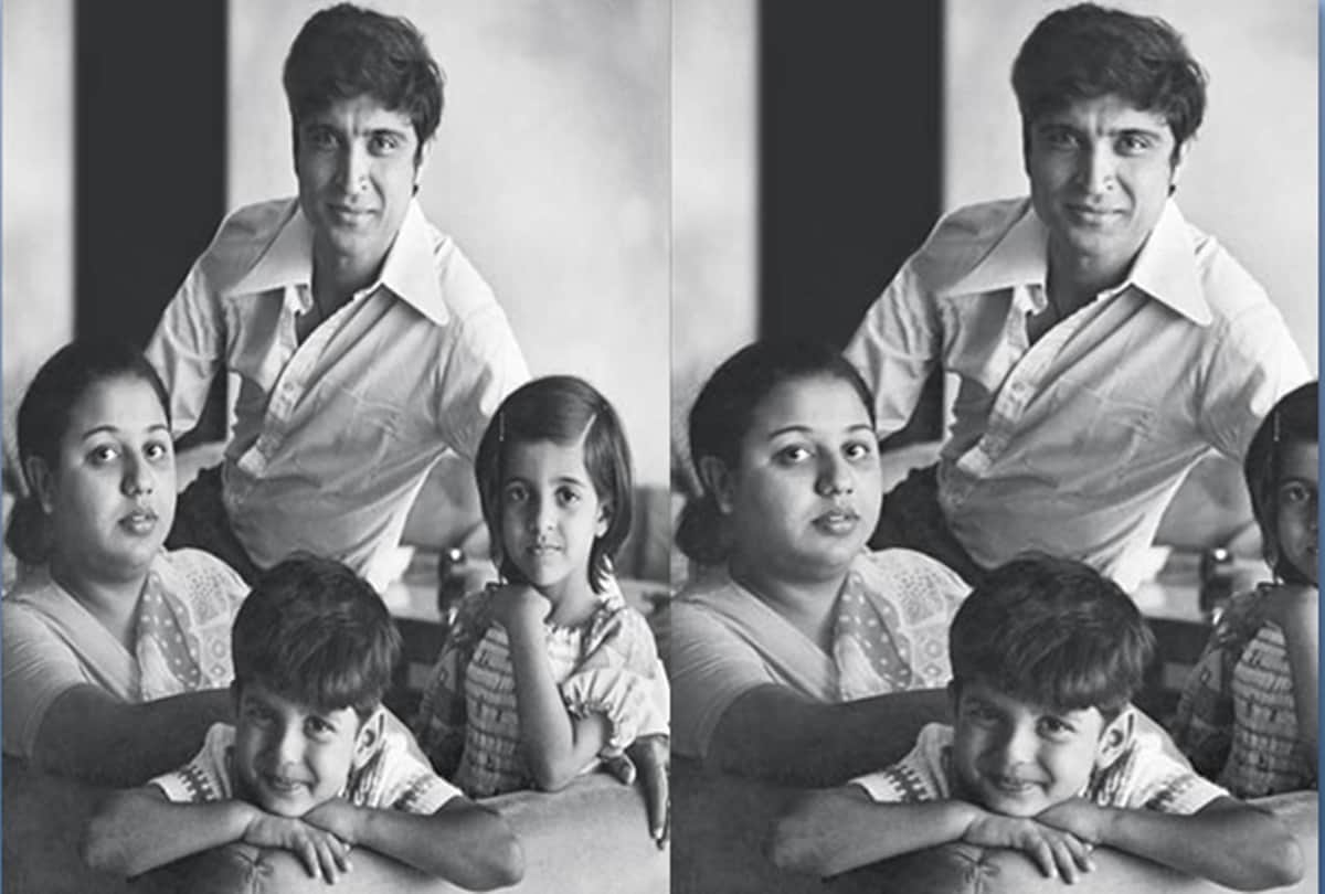 Javed Akhtar and first wife Honey Irani tied the knot on  21 March 1972 and after seven years both got divorced in 1984