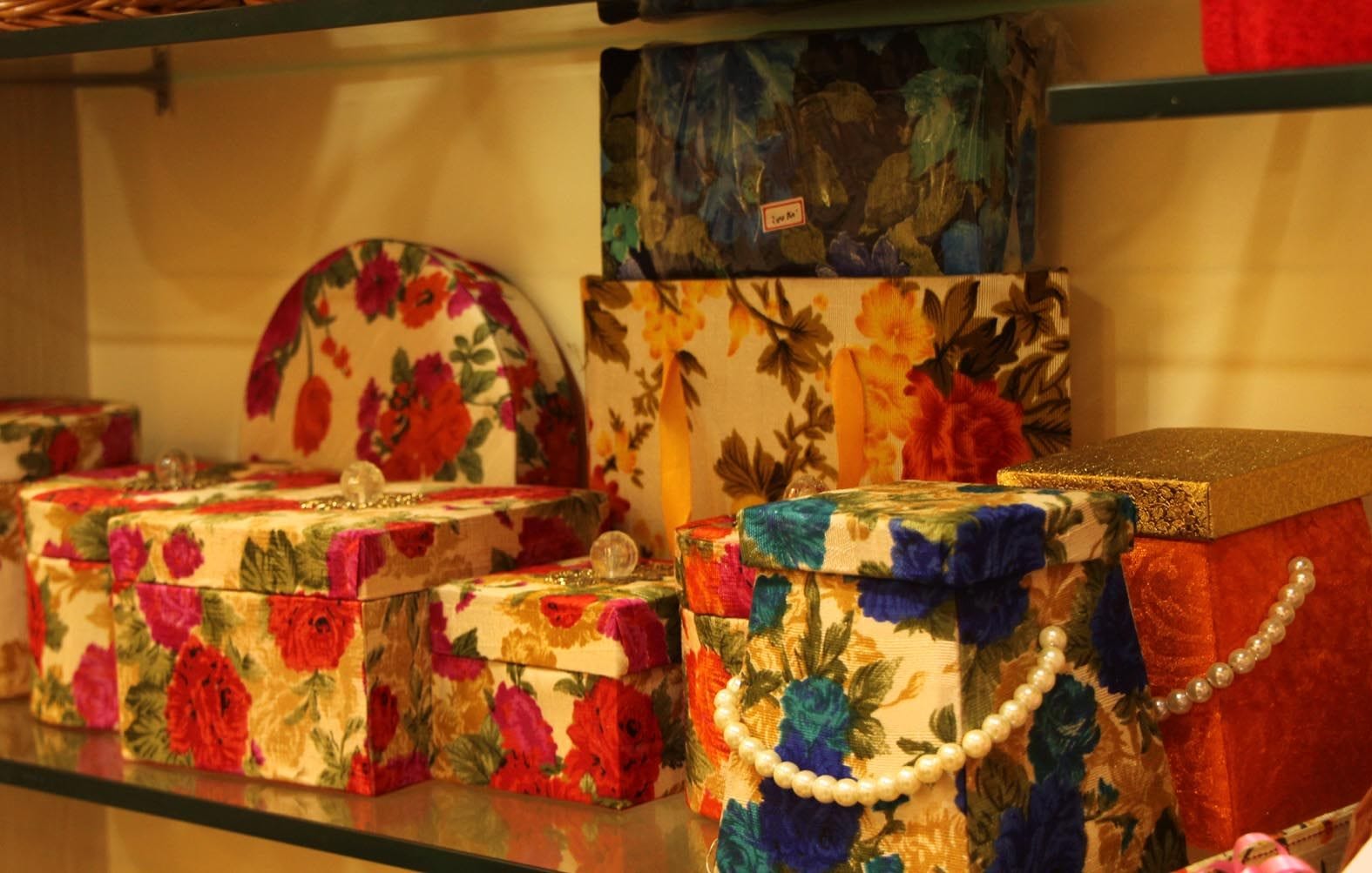 Gift packing business in varanasi