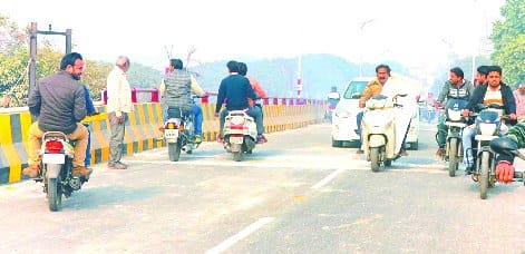 Then won 'Naptalaal' Bharatul returned from the bridge