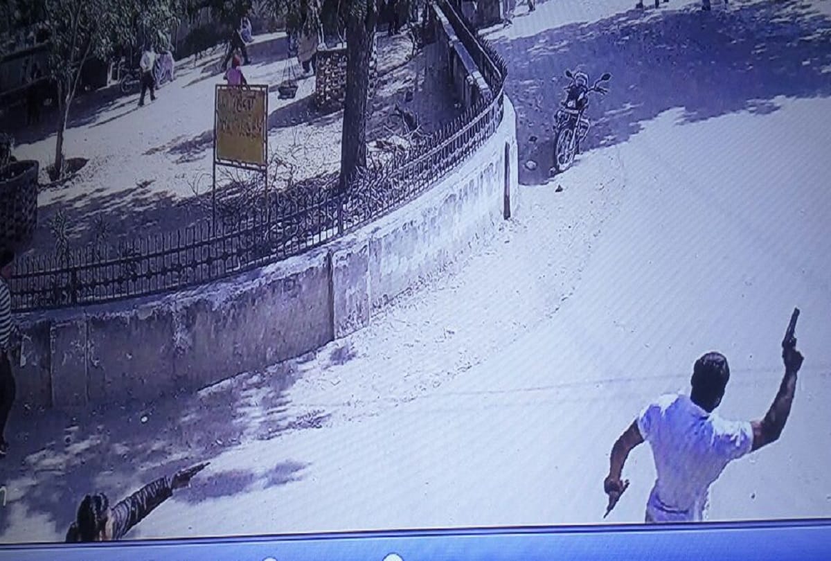 Firing in court complex in churu rajasthan, one died