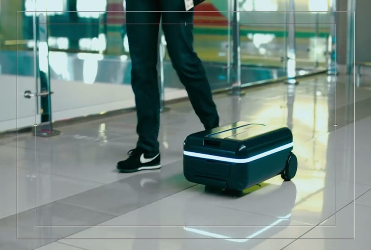 A robotic suitcase that automatically follows you 