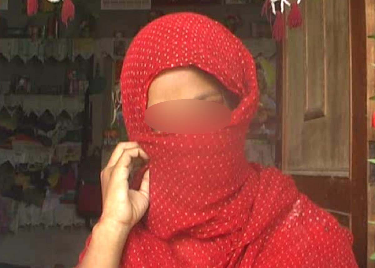 a minor girl raped by uncle in santkabir nagar