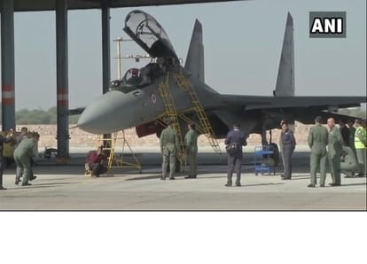 Defence Minister Nirmala Sitharaman Flyies G-Suit Sukhoi 30 in jodhpur 