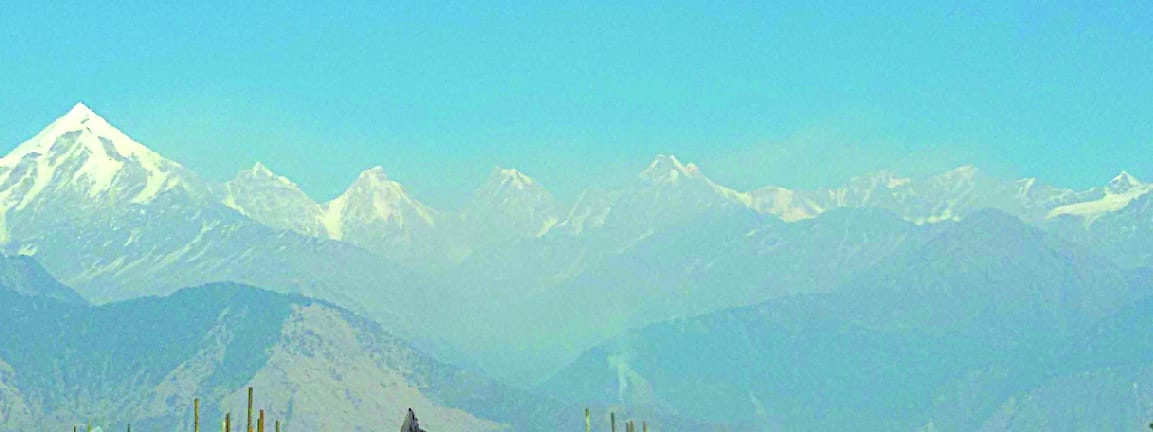 Himalayan region retains mist effect