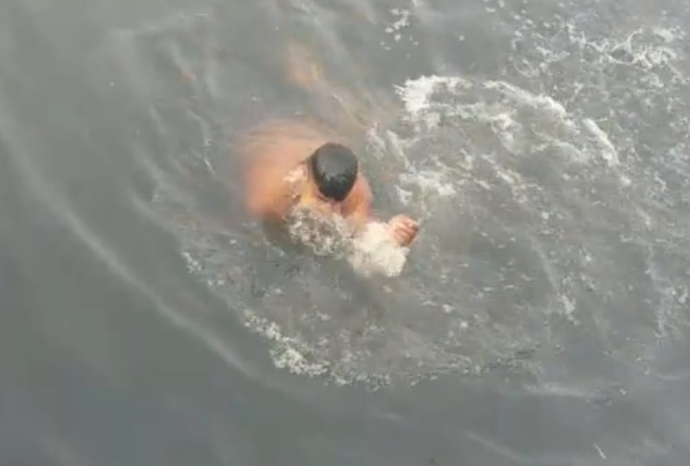 protesters asking for result of police recruitment jumped   into gomati river.