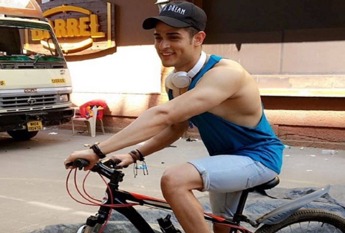 Priyank Sharma new song Buzz come soon with  Badshah 