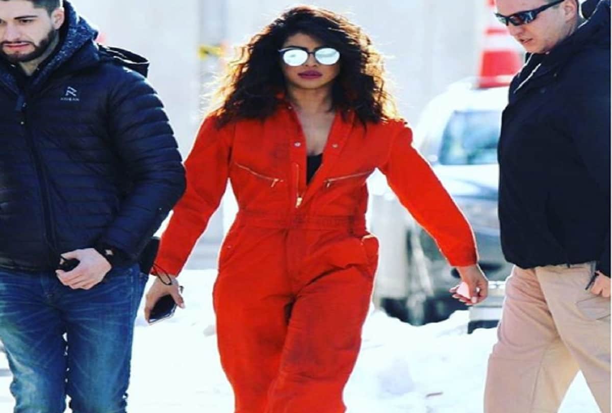 Quantico actress Priyanka Chopra shared fire fighter look picture on social media 