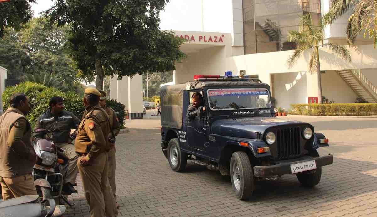 ramada hotel guest search another option for stay