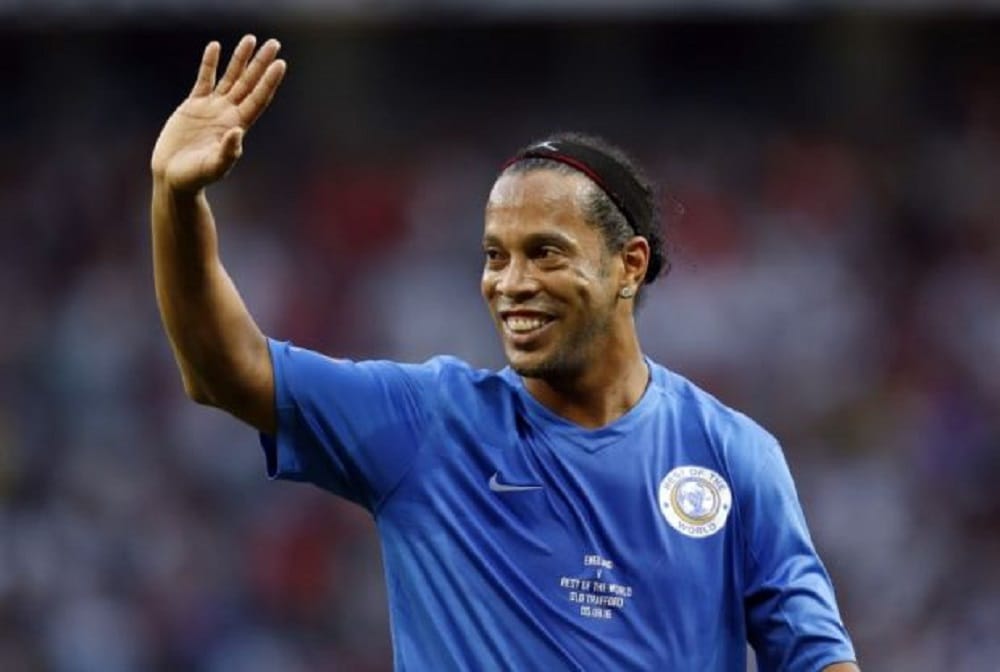 Ronaldinho officially confirmed his retirement from football