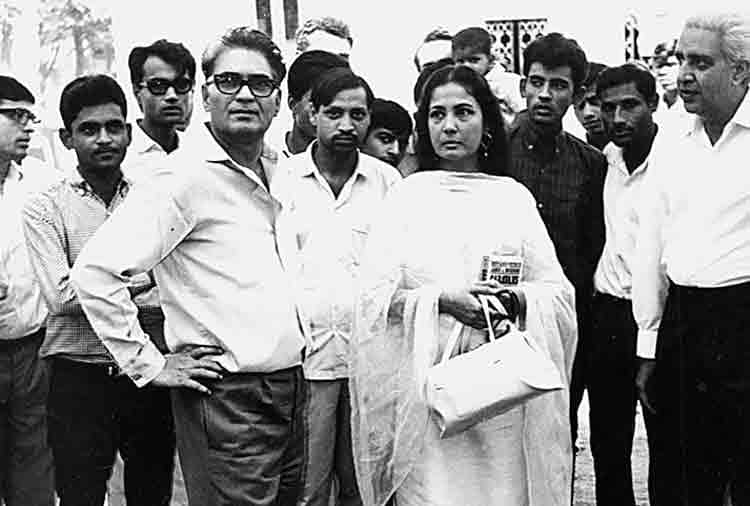 kamal amrohi children reveal the truth behind the relationship of their father and meena kumari
