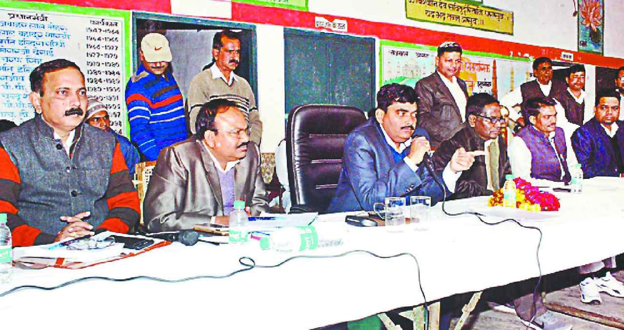 PM angry at hanging of pension cases