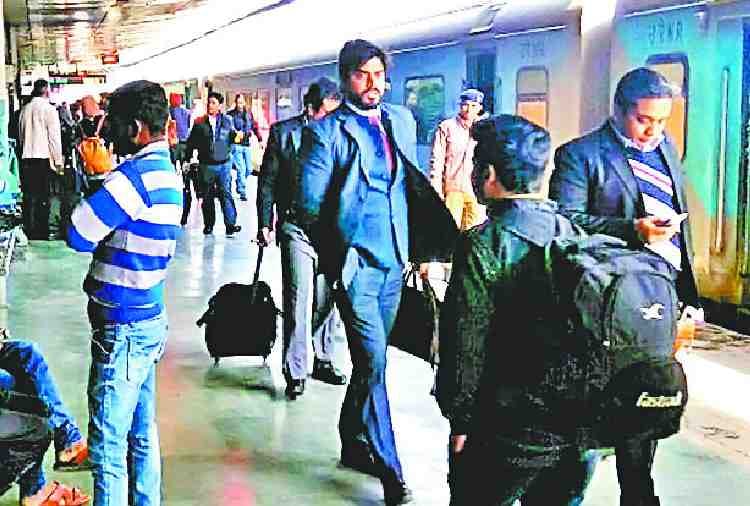 indian railway recruitment on 90000 posts for 10th pass