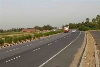 agra lucknow expressway work in progress