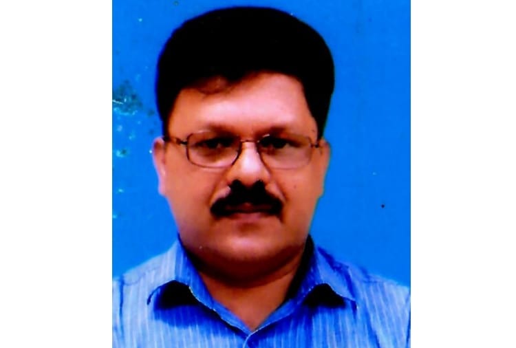 Dr Harish Gajju took charge of himachal board seretary
