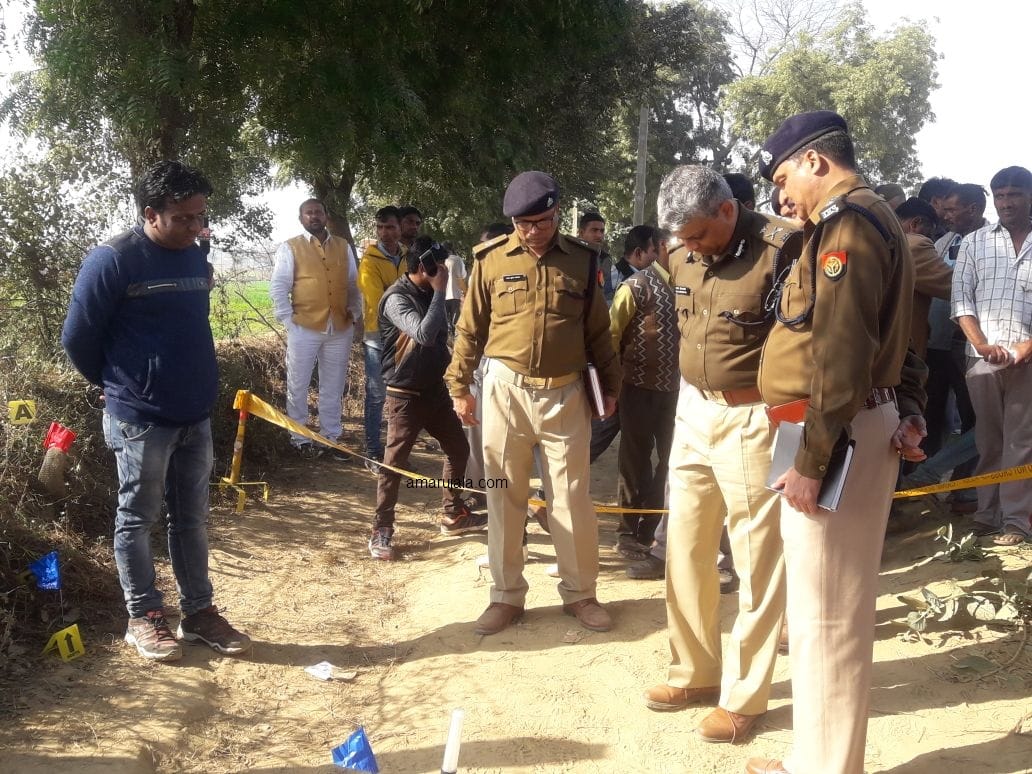 IG Agra range said child was died by police bullet 