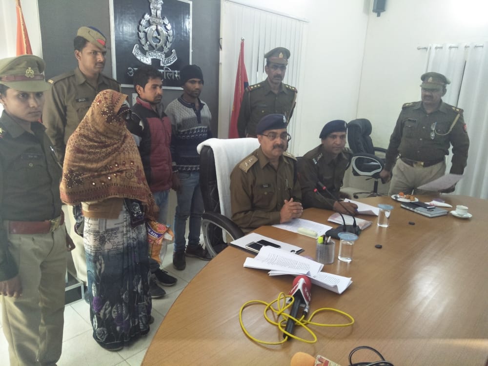 woman murdered his son with help of lover in agra